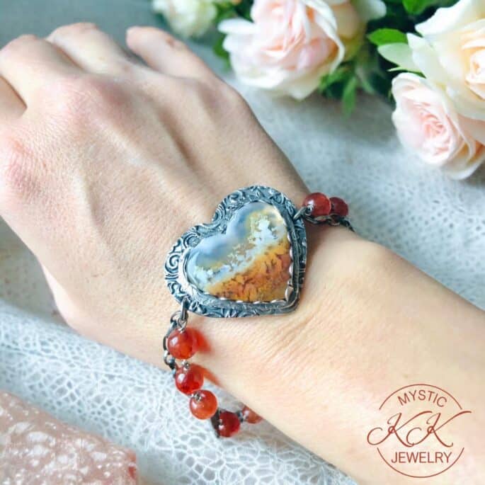 A Passionate Heart - Bracelet - Image 2