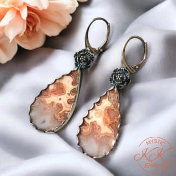Sacred Unfurling - Earrings