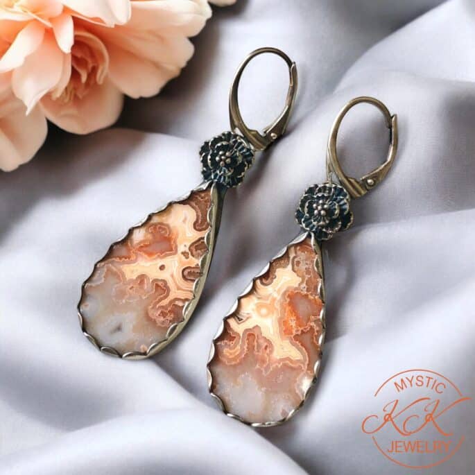 Sacred Unfurling - Earrings