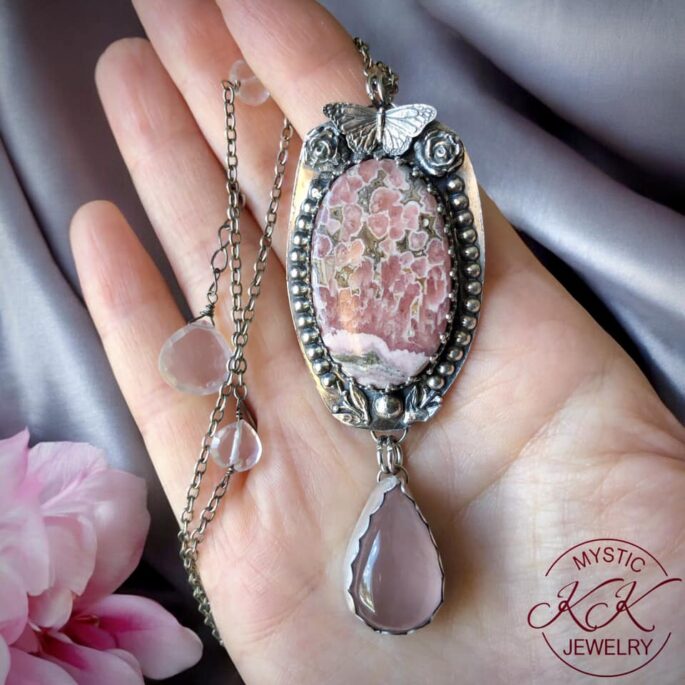 Garden of the Heart - Necklace - Image 2