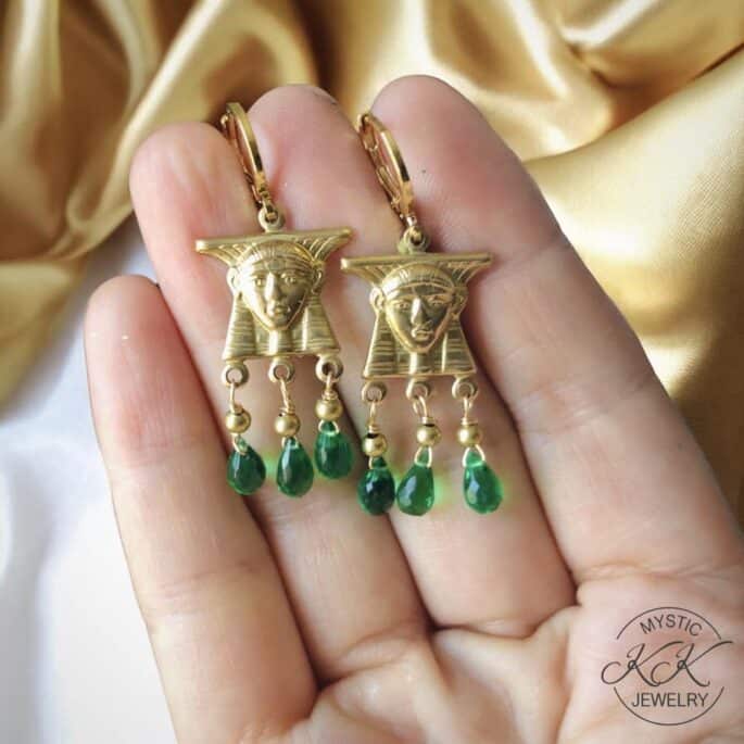 Emeralds of the Sacred Sands - Earrings - Image 2