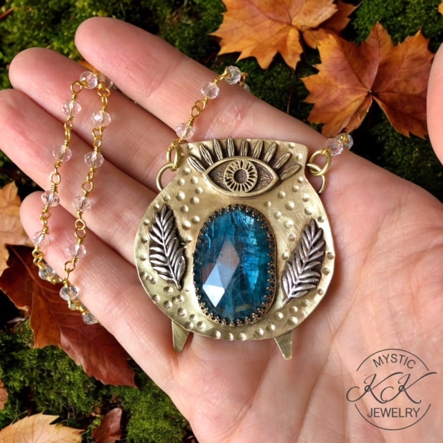 Cauldron of Air & Clarity - Necklace - Image 2